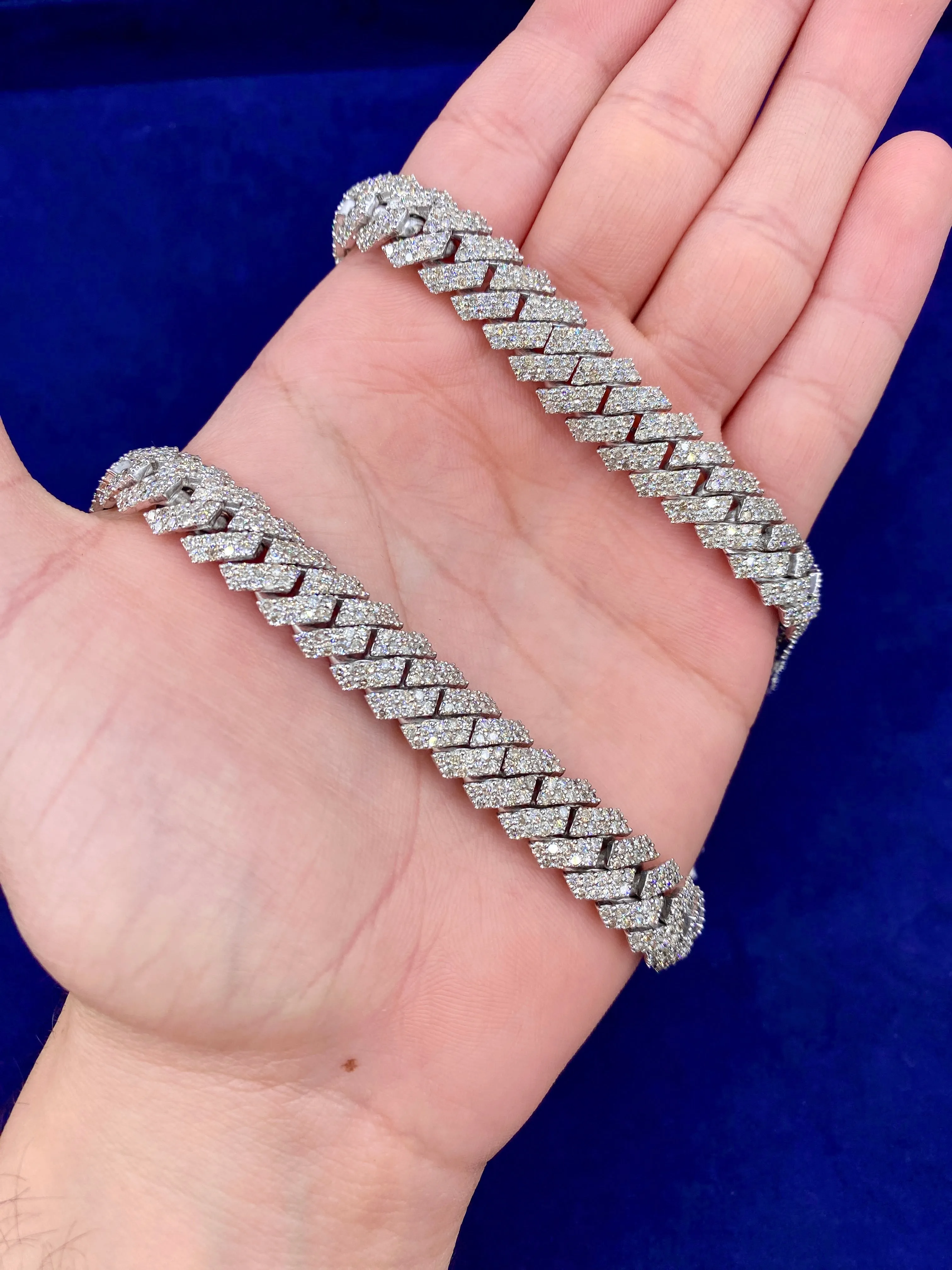 10k 12mm White Gold Cuban 22"