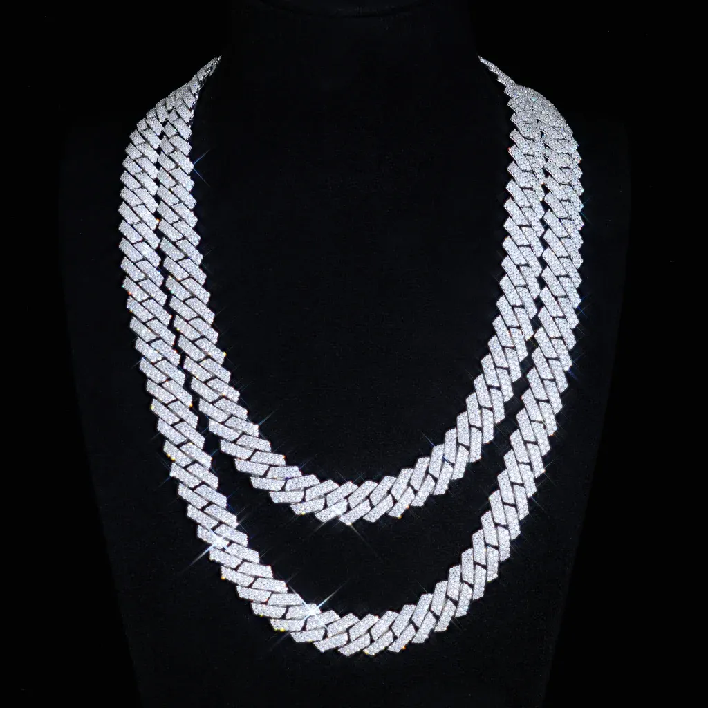 20"925S VVS MOISSANITE 12MM CUBAN LINK- WHITE GOLD