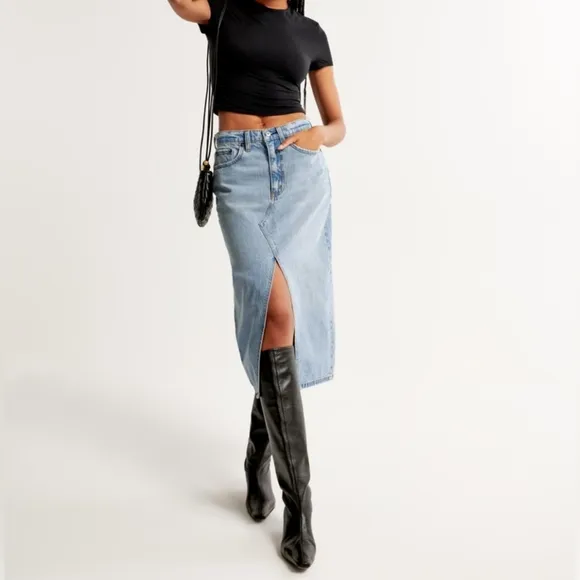 Abercrombie &amp; Fitch  High Rise Slit Dinem Midi Light Wash Skirt Size 29