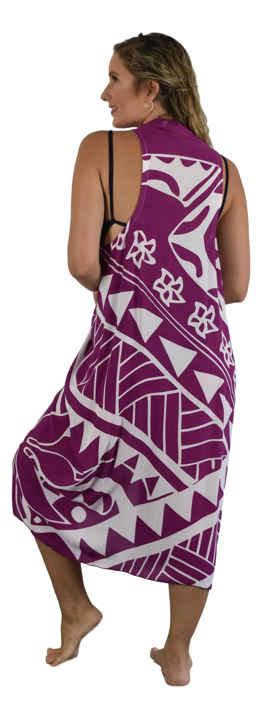 Aloha Royale - Magic Sarong - Rounded Corners - Hawaiian Turtle - Purple & White