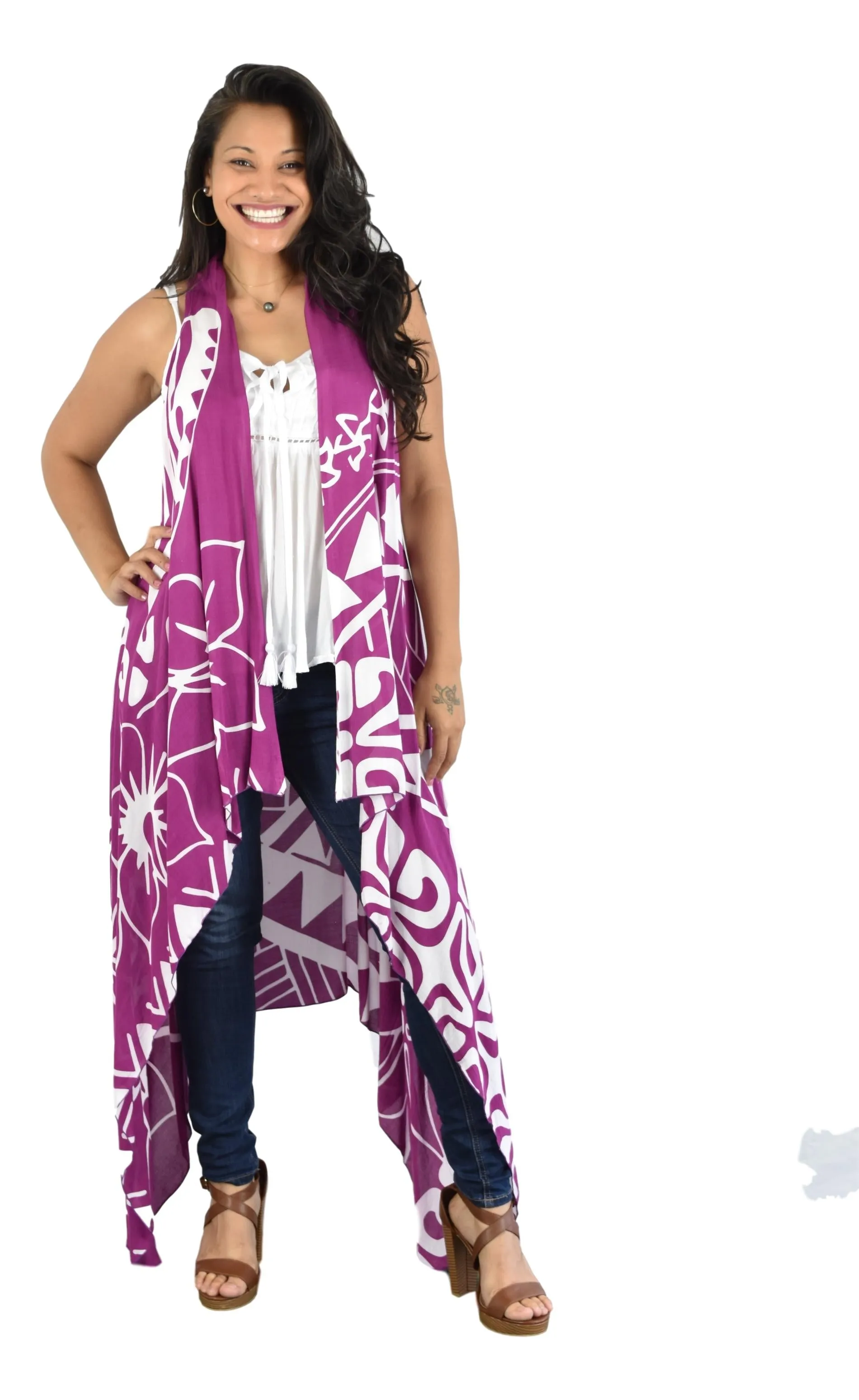 Aloha Royale - Magic Sarong - Rounded Corners - Hawaiian Turtle - Purple & White