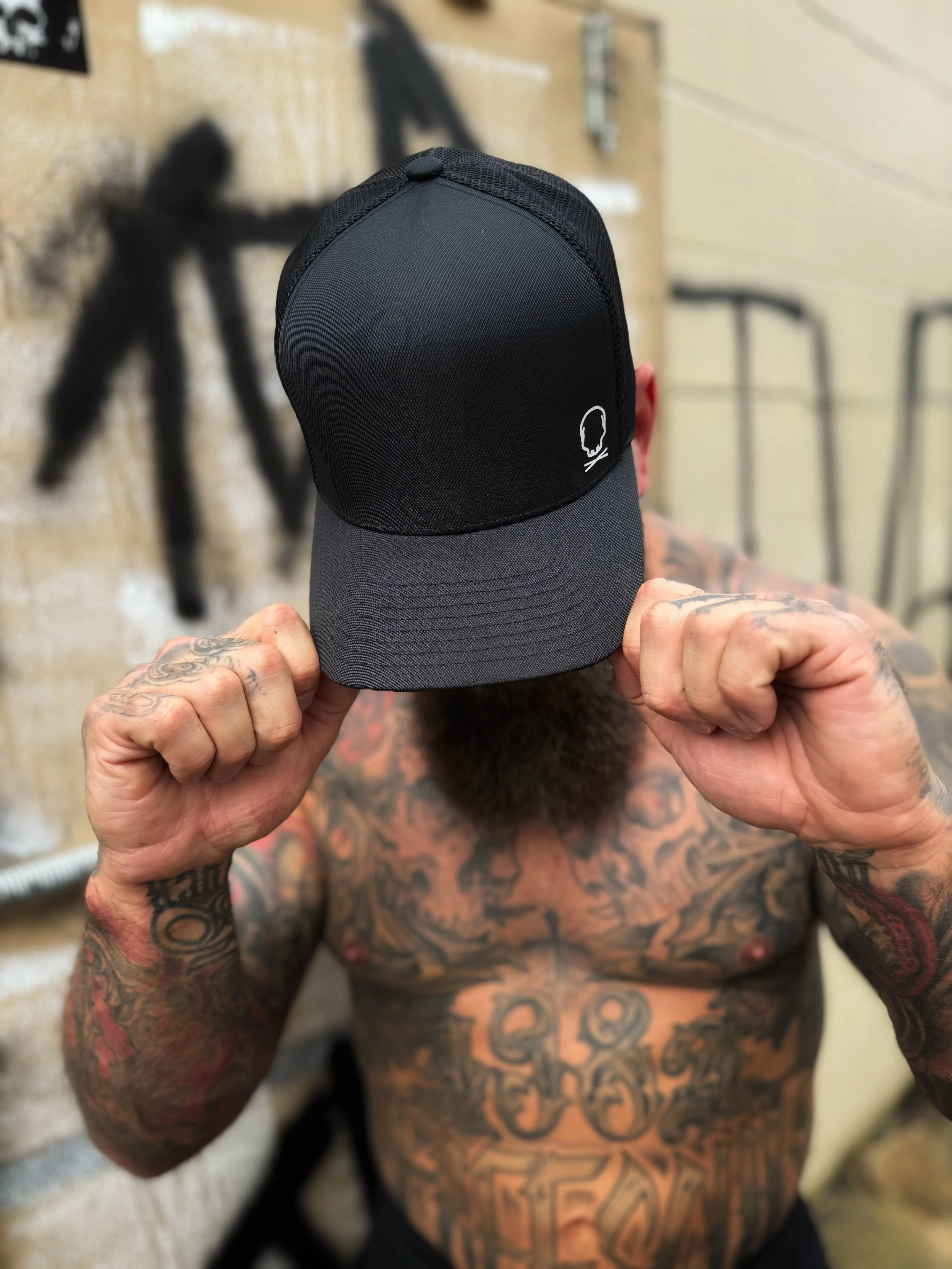 BAD INFLUENCE SIDE STYLE FLEXFIT HAT