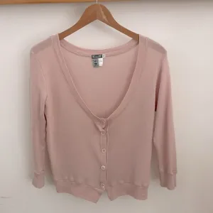 Beautiful vintage Kristensen Du Nord light pink cropped sweater Size 3