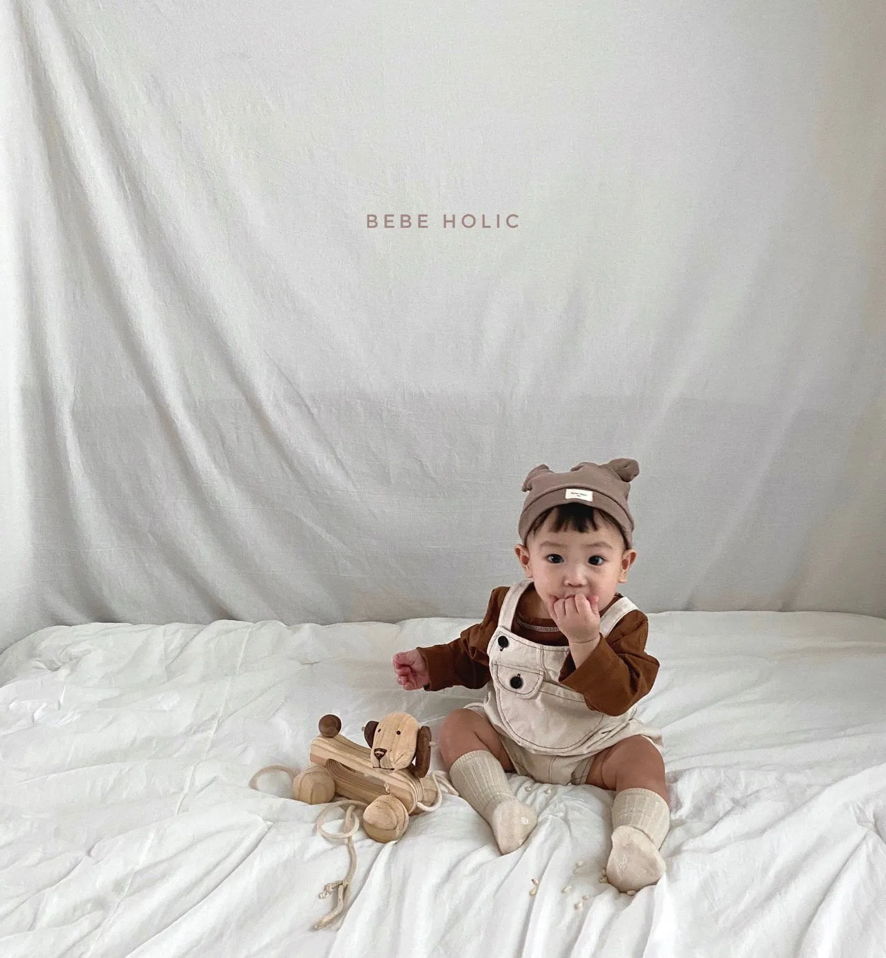 Bebeholic Monchel Romper (2 colour options)