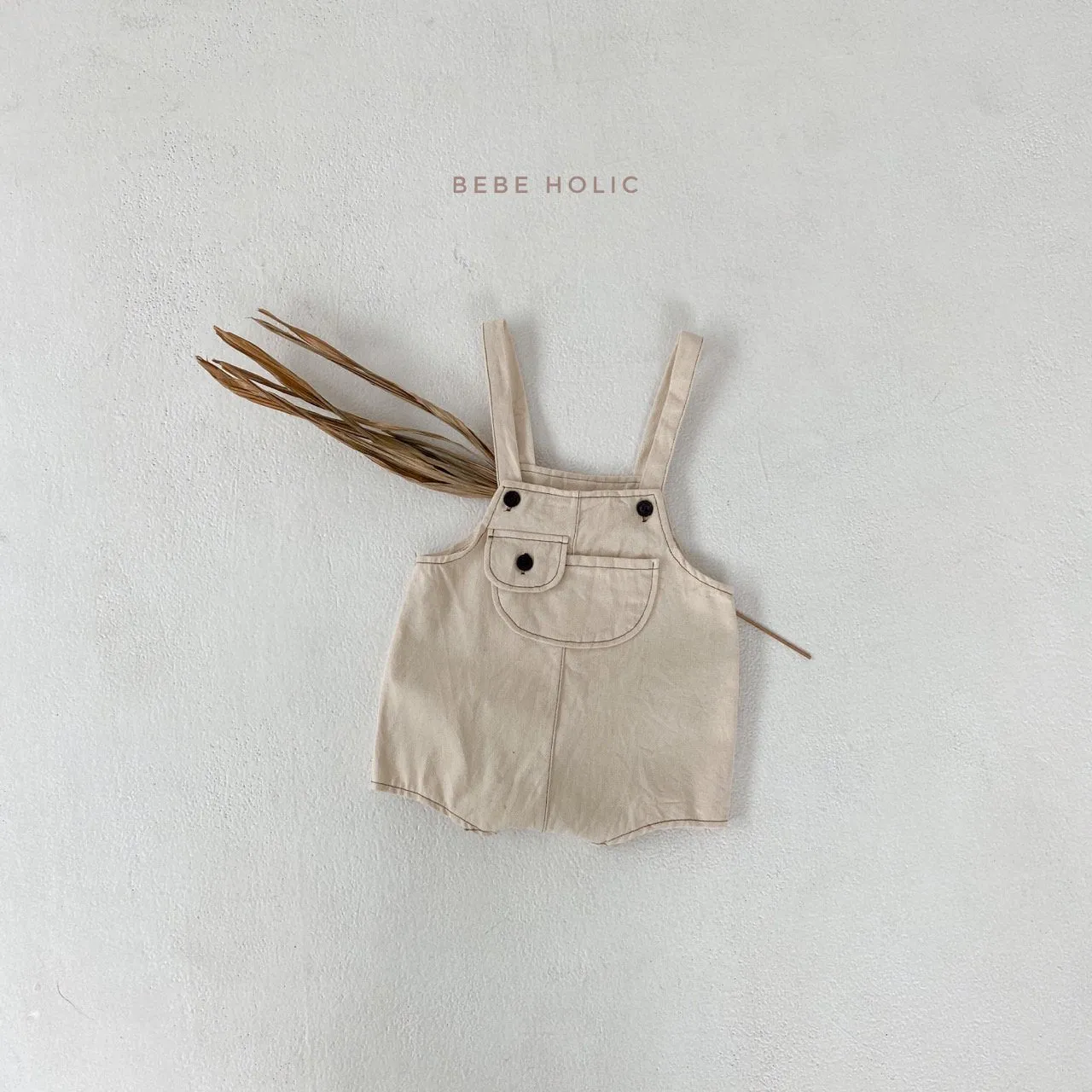 Bebeholic Monchel Romper (2 colour options)