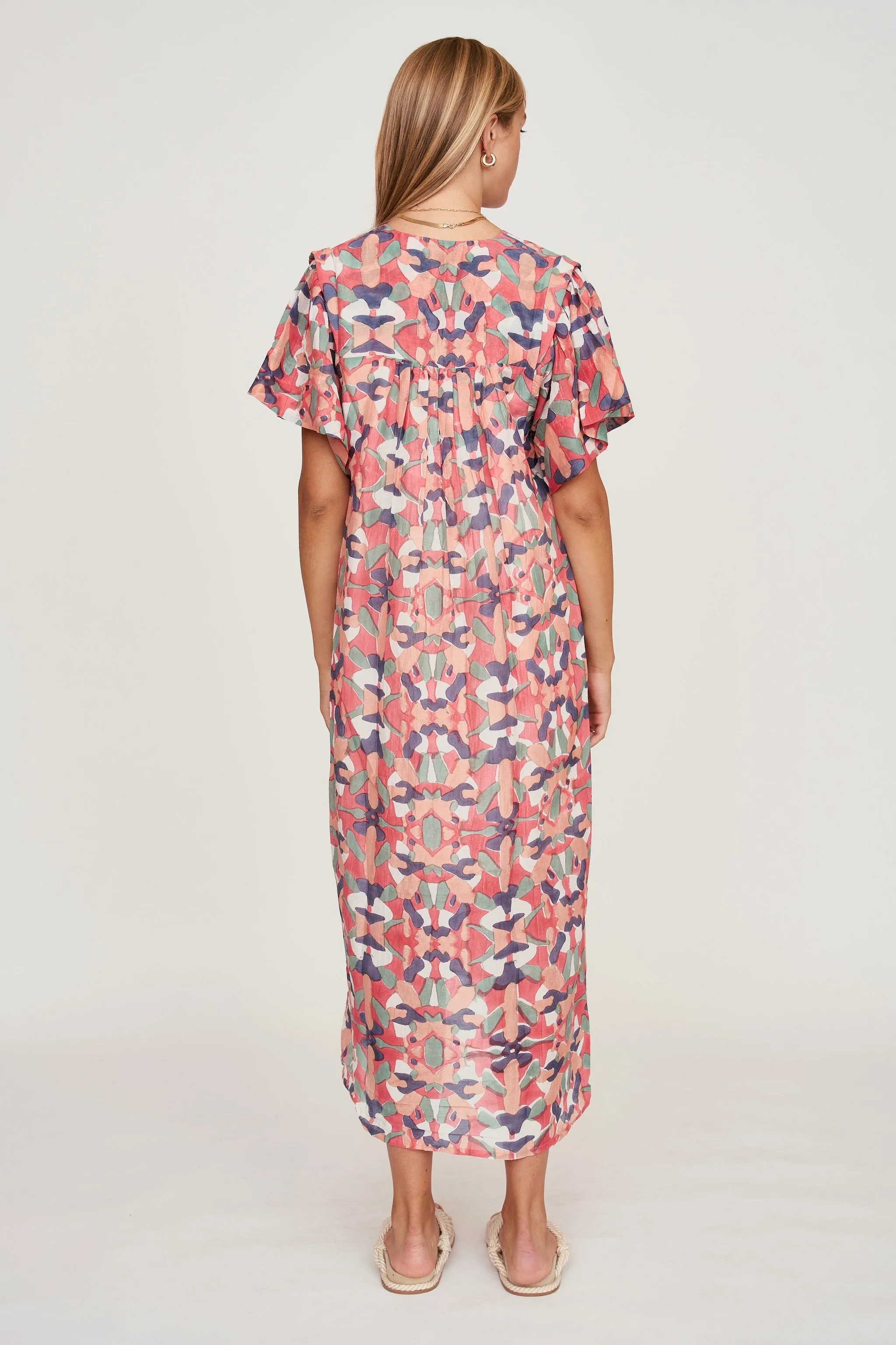 Belem Caftan in Calypso in Parade