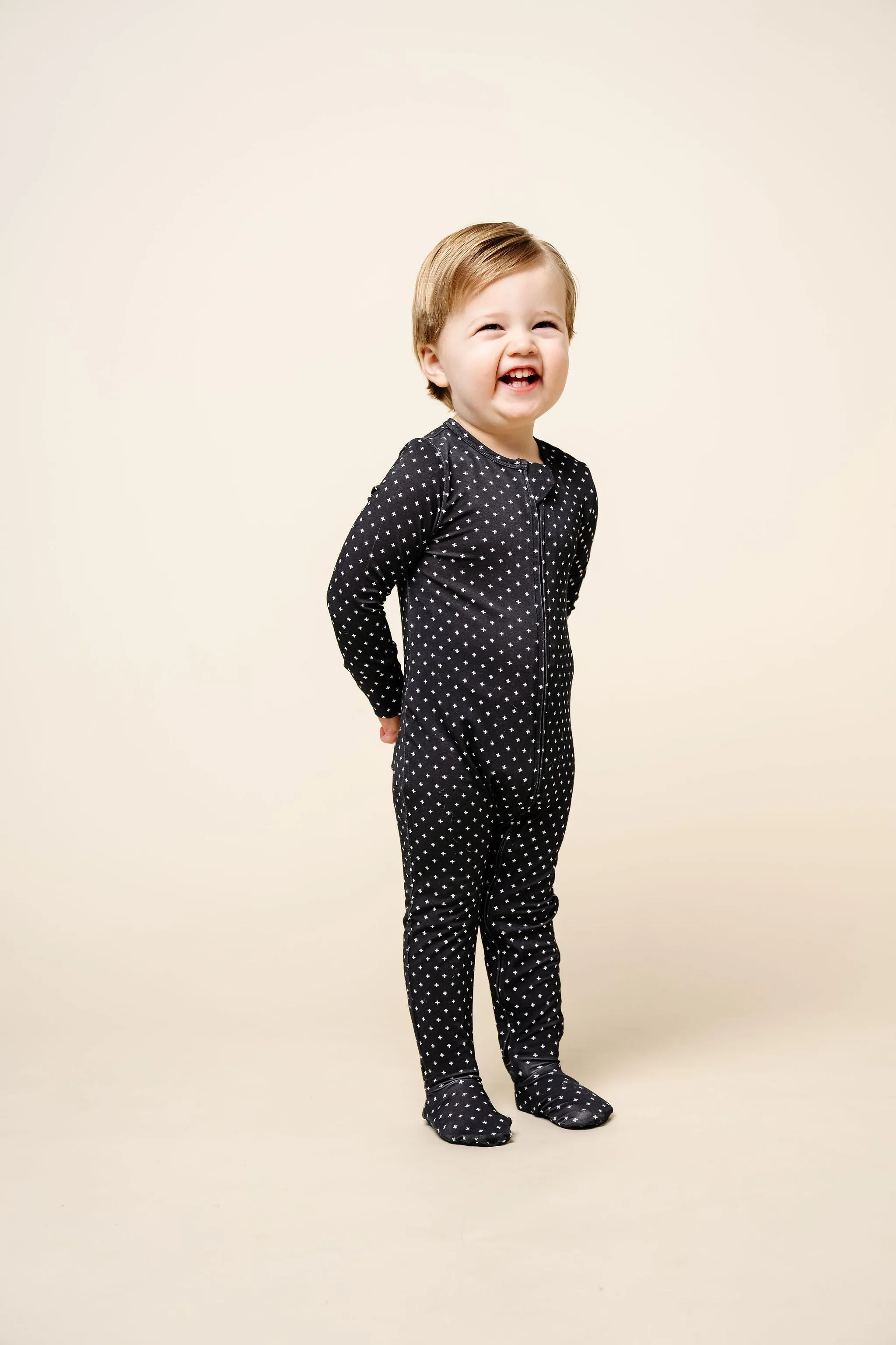 Briggs Zipper Footies