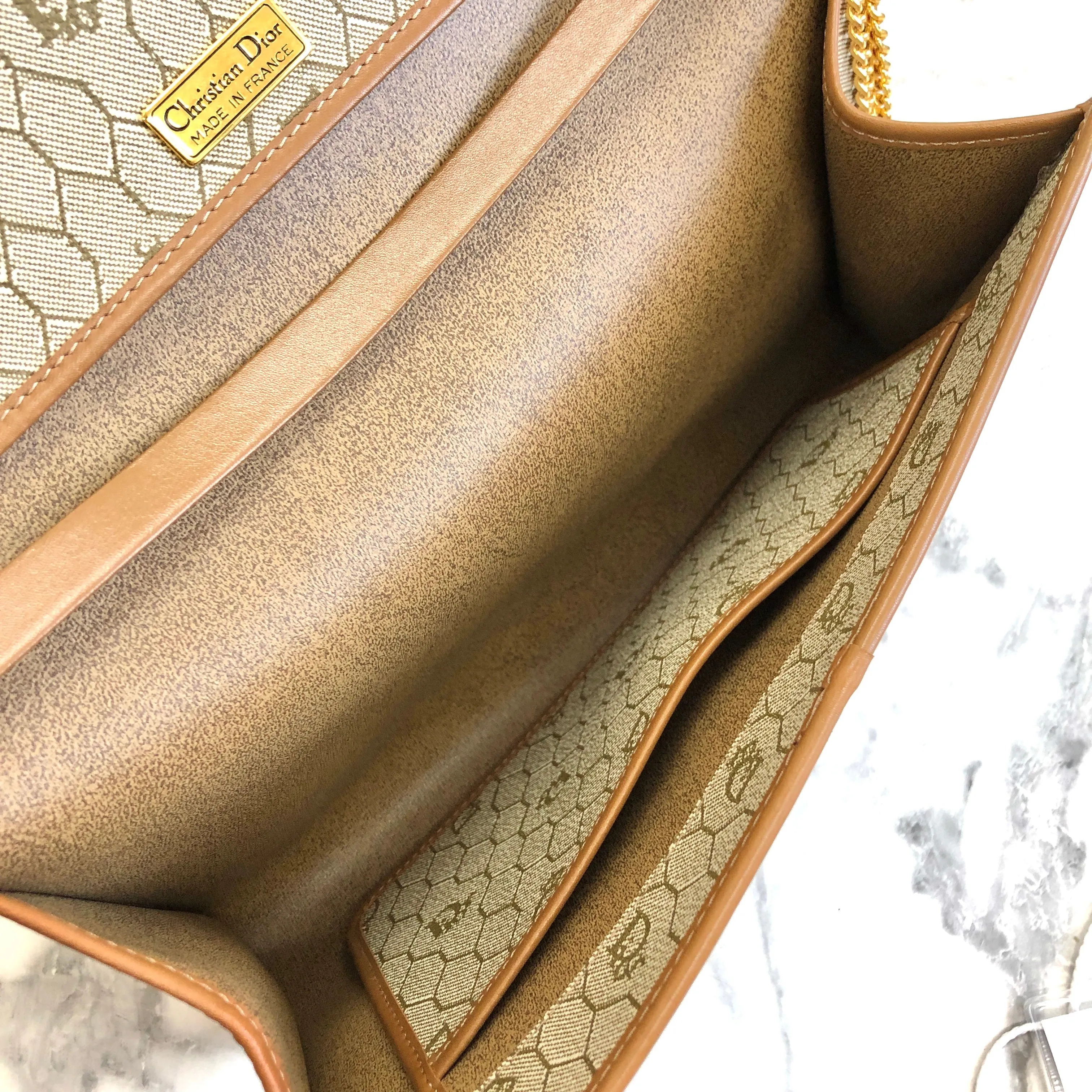 Christian Dior Logo Honeycomb Pattern Chain Crossbody Shoulderbag Beige Vintage Old ga84w7