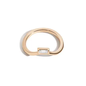 Curved Band With Baguette