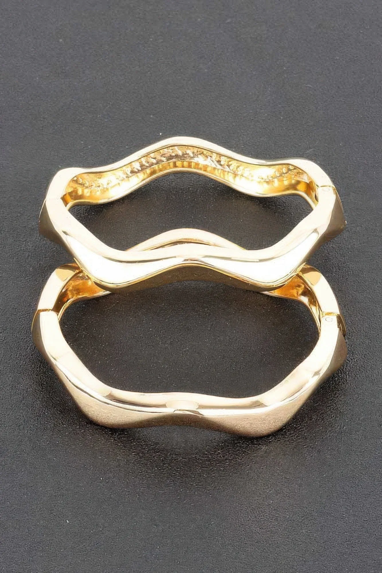 Curved Elegance Bracelet