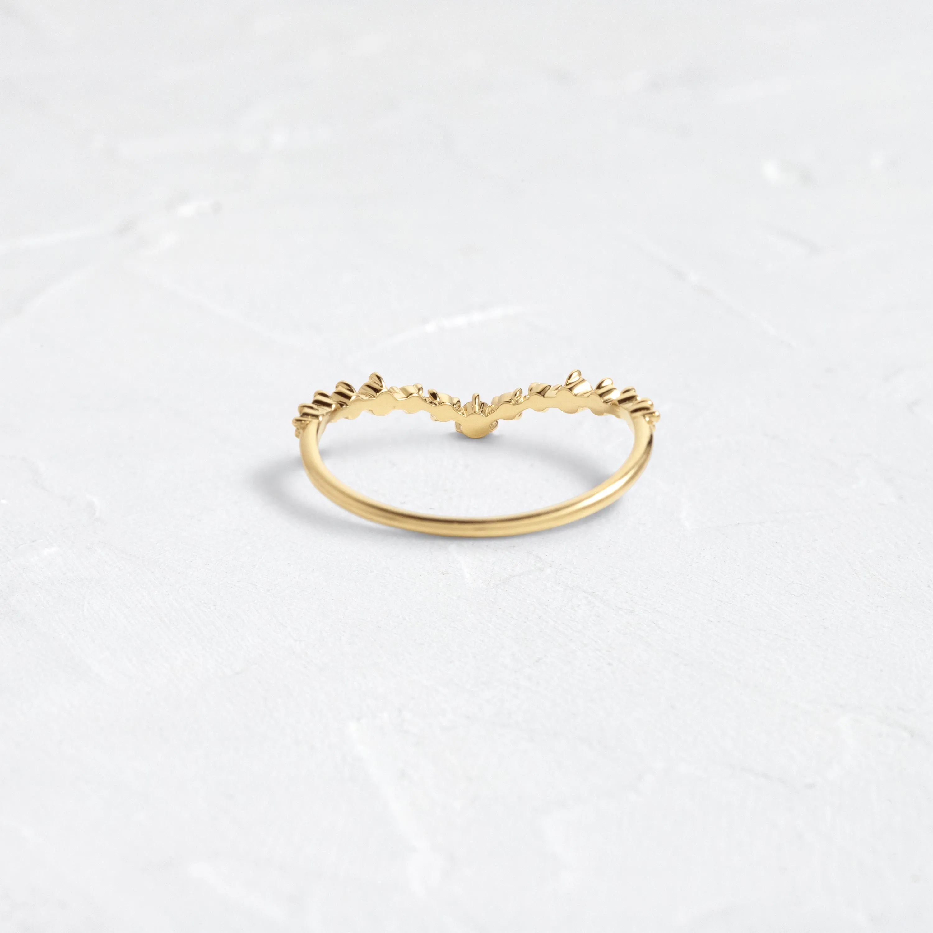 Curved Tinsel Band
