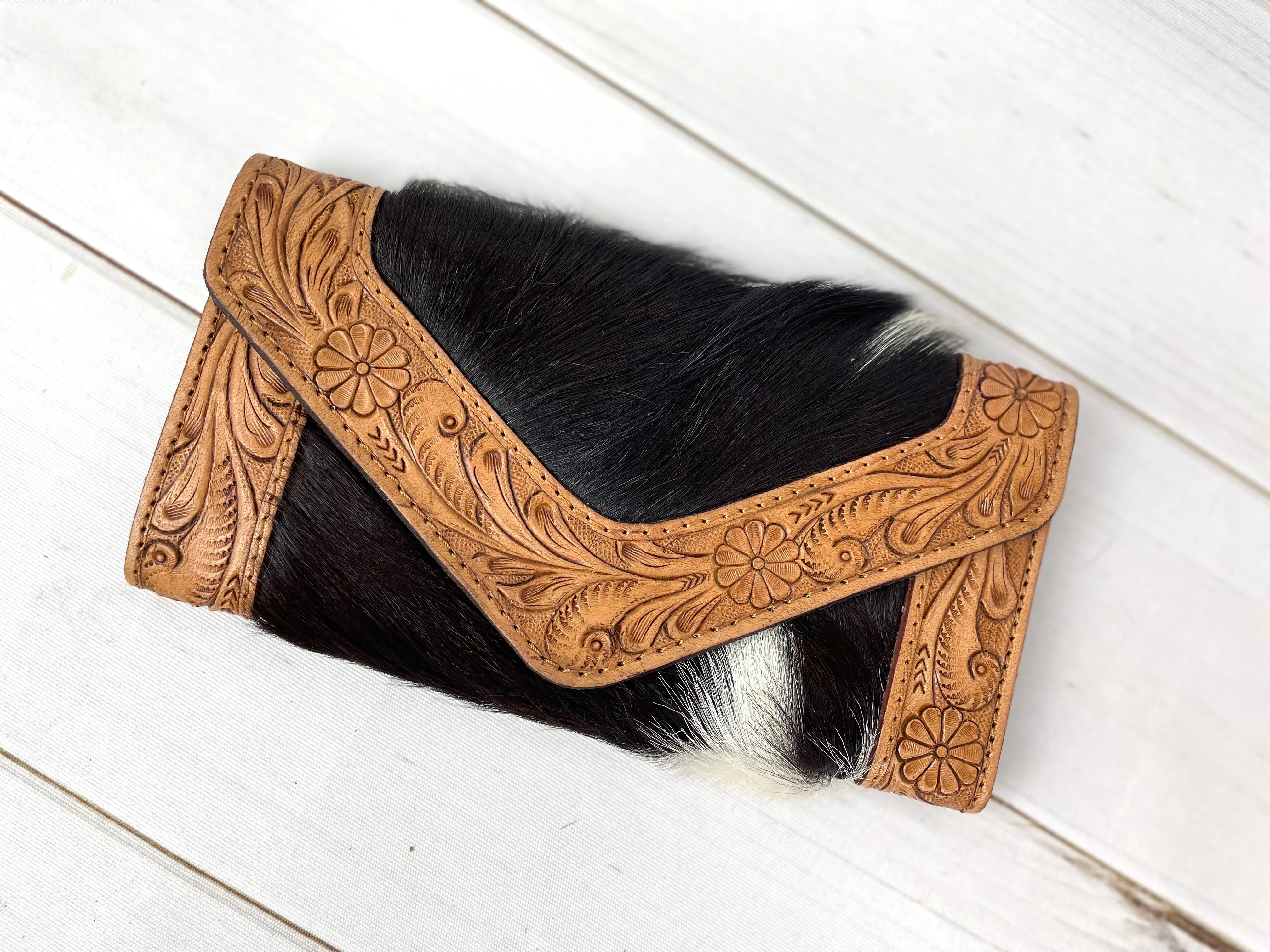 Daisy Tooled Cowhide Wallet