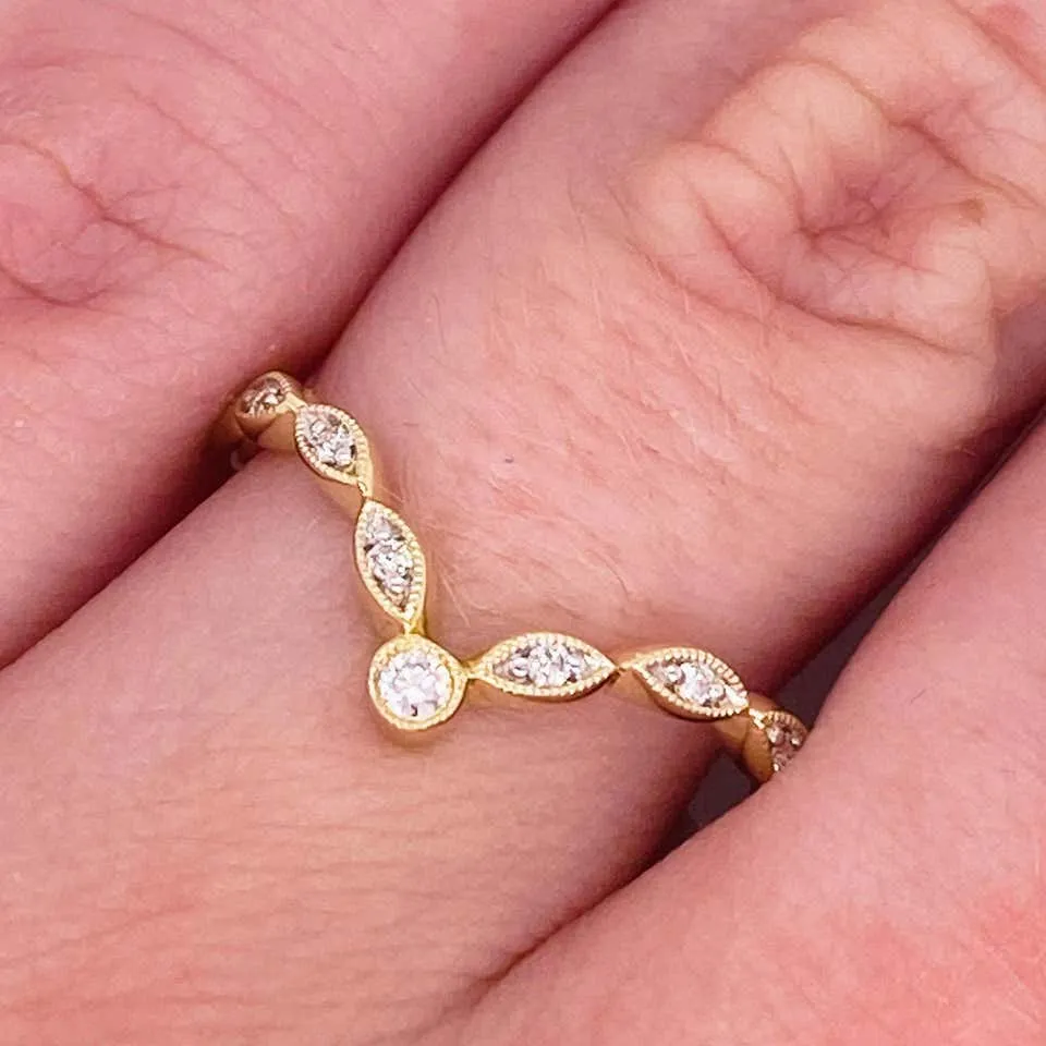 Diamond Curved Ring