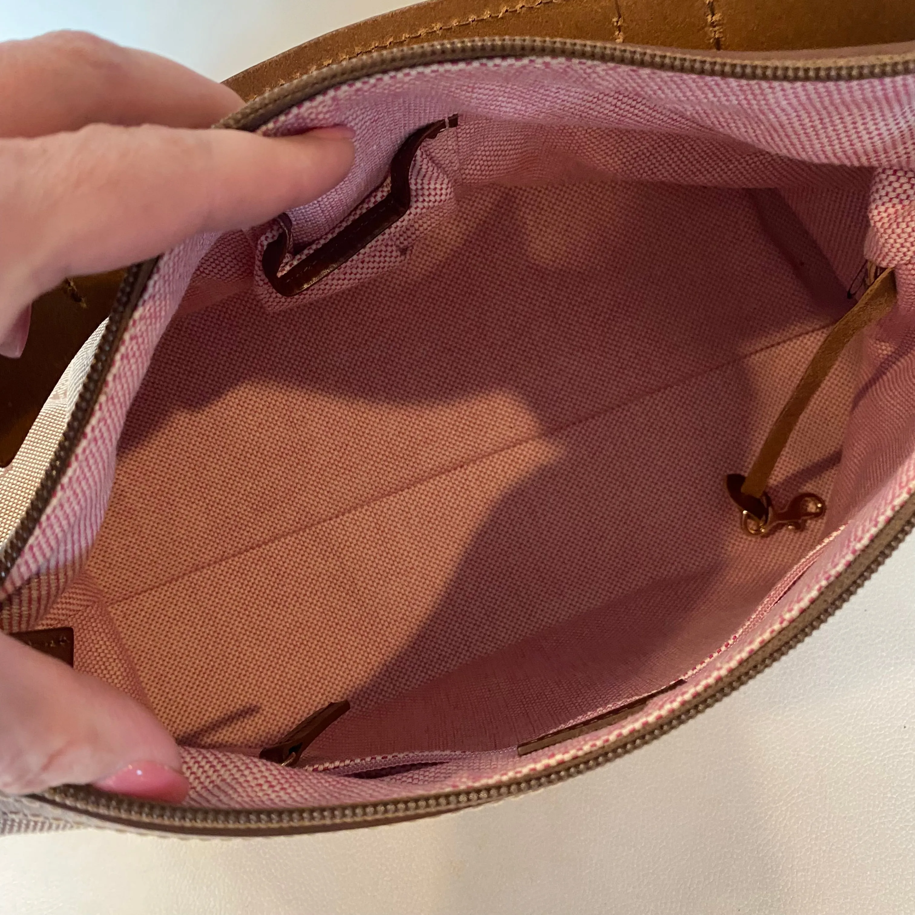 DOONEY & BOURKE Shoulder Bag Signature Canvas Tan