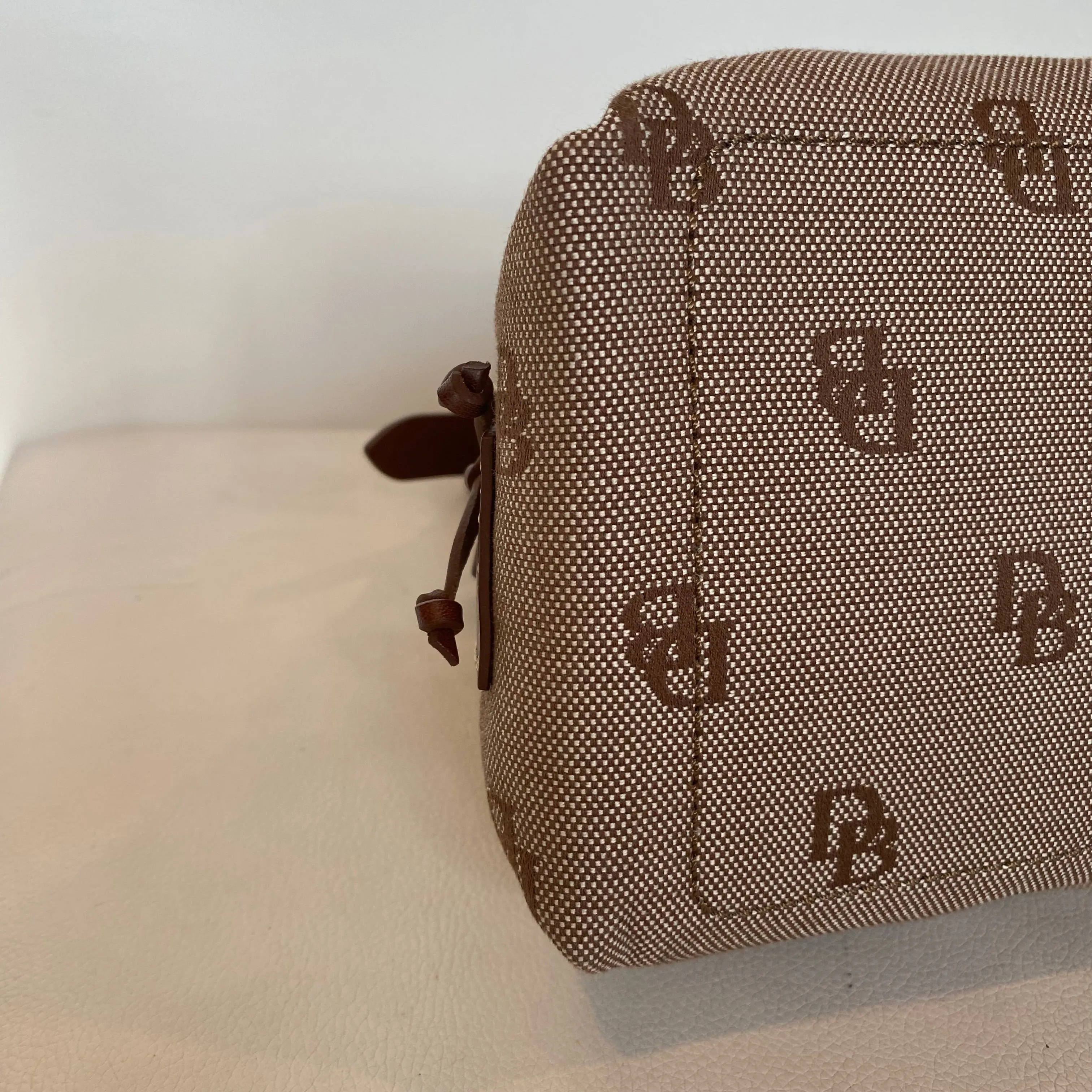 DOONEY & BOURKE Shoulder Bag Signature Canvas Tan
