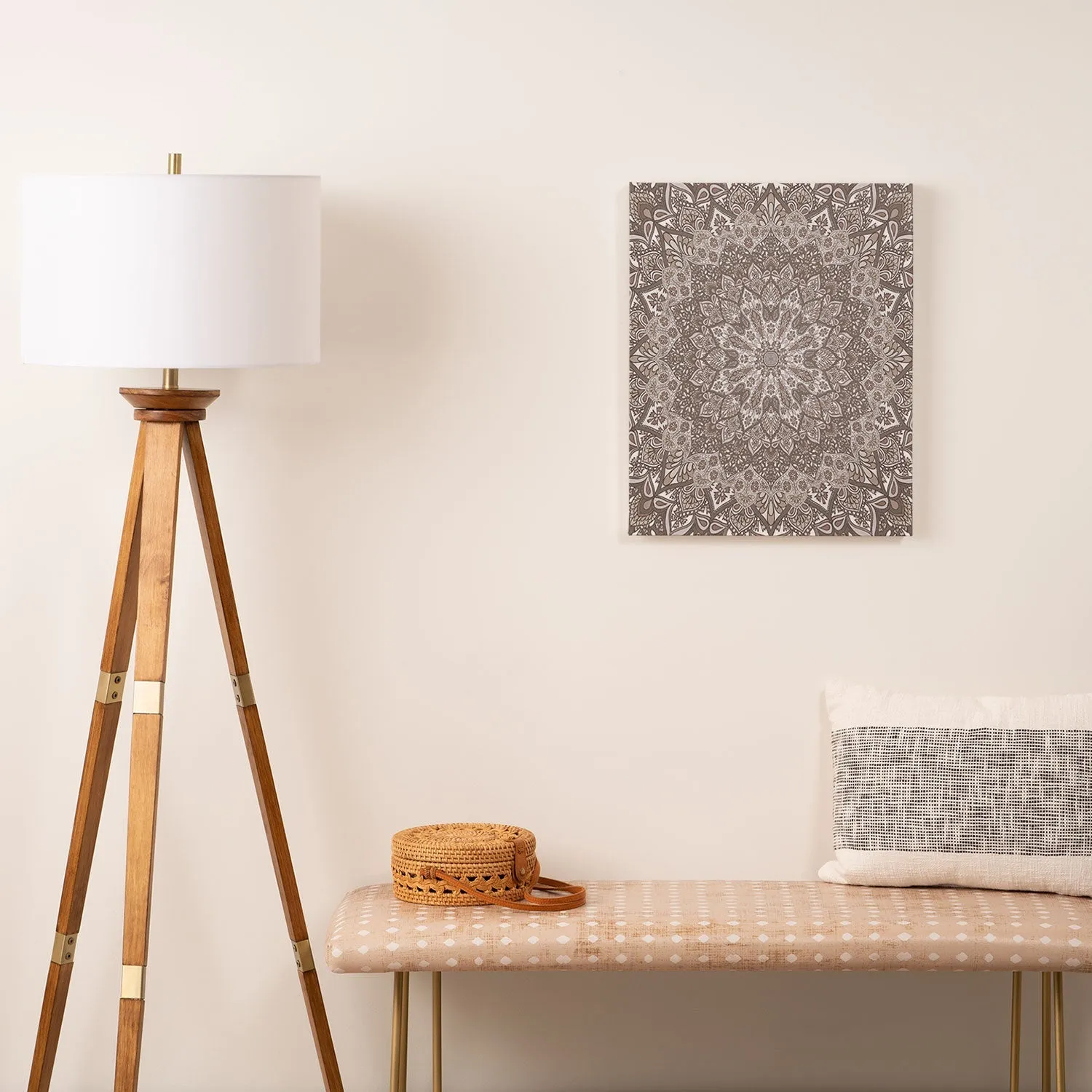 Farah Neutral Art Canvas