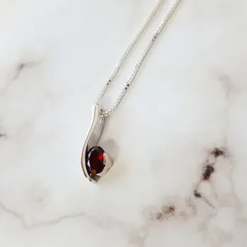 Garnet Curved Pendant
