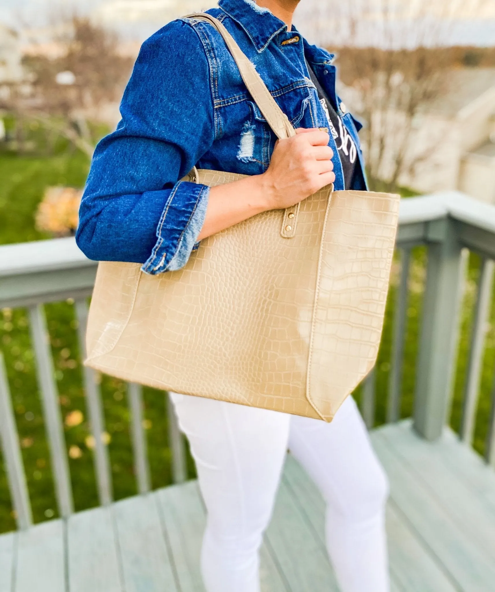 Good Girl Tote bag