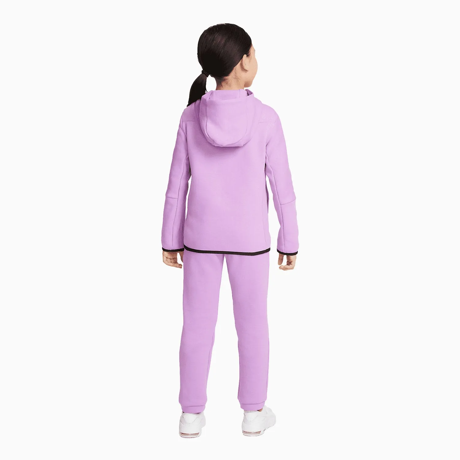 Kid's Sportswear Tech Fleece Outfit