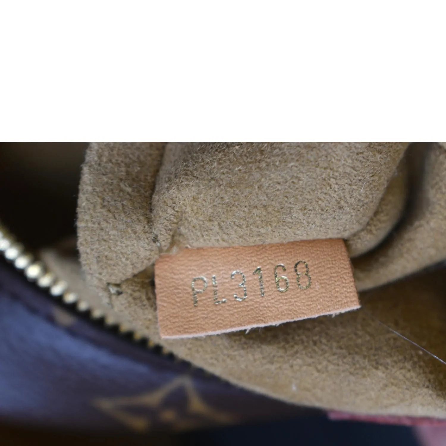 LOUIS VUITTON Boite Chapeau Souple MM Monogram Canvas Shoulder Bag Brown