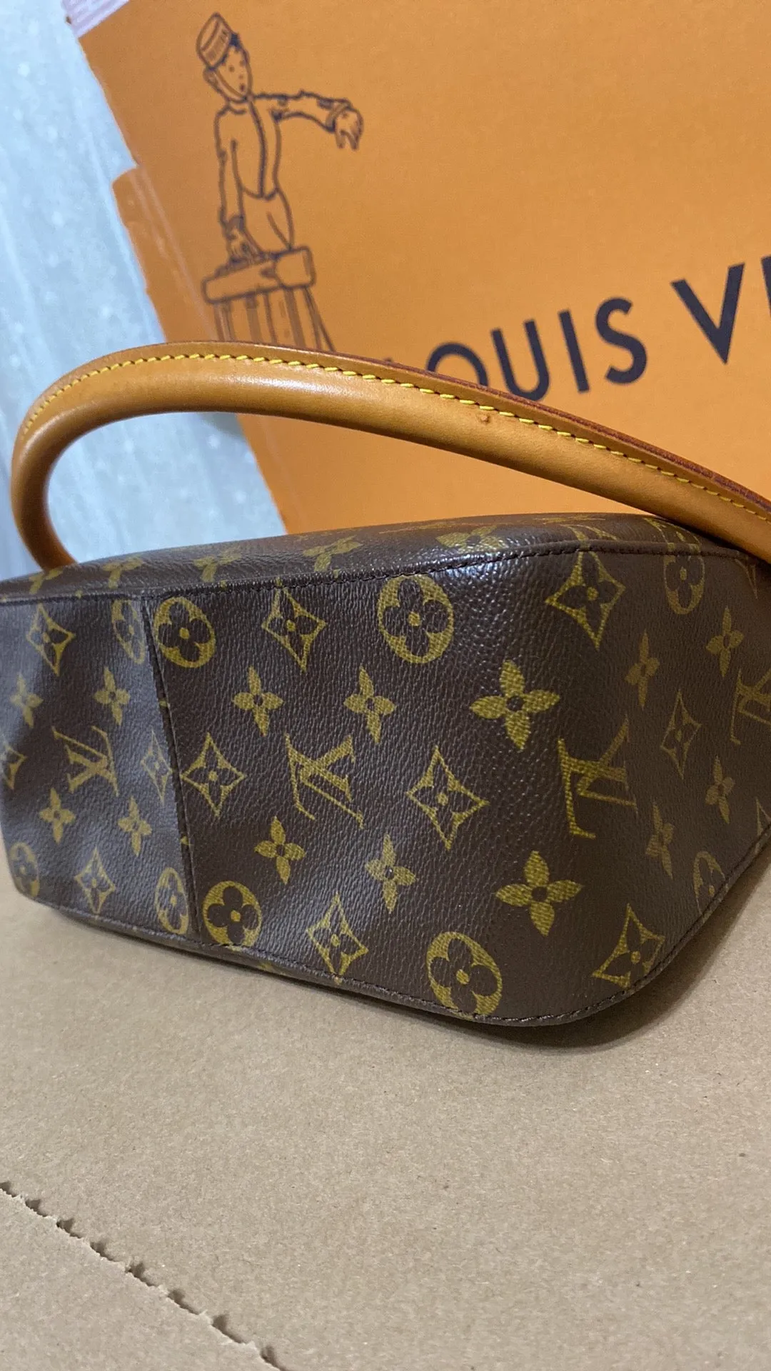 Louis Vuitton Monogram Canvas Looping MM Shoulder Bag