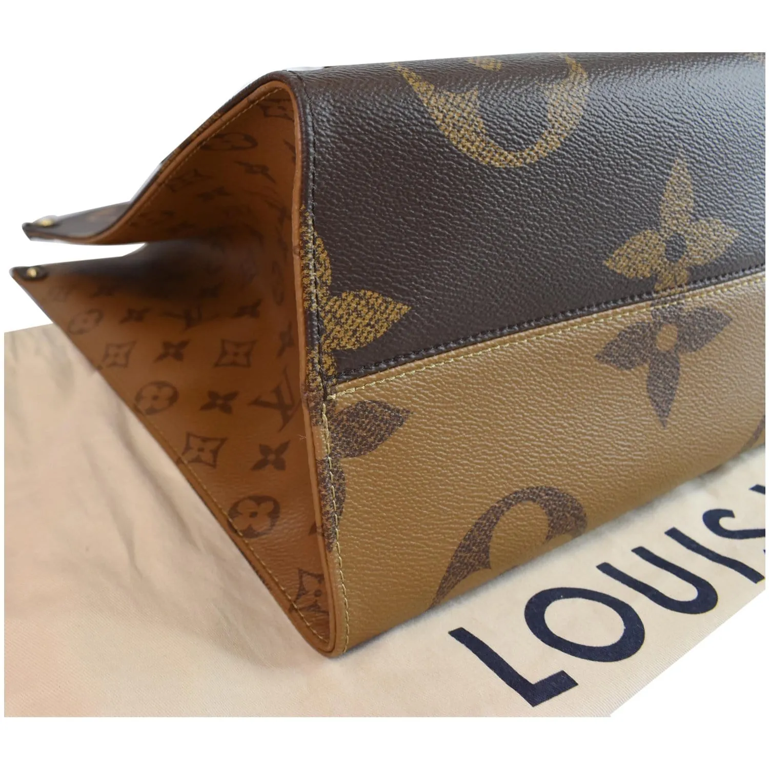 LOUIS VUITTON Onthego GM Reverse Monogram Giant Canvas Shoulder Bag Brown
