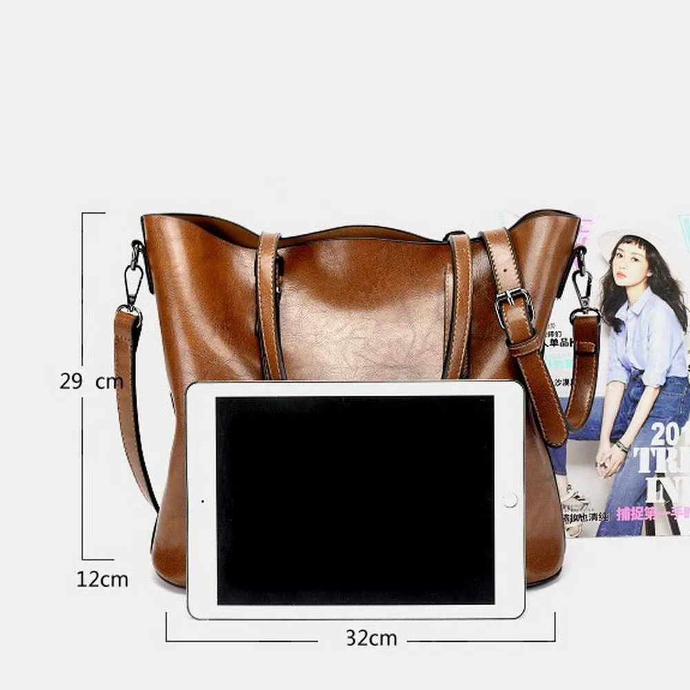 <bold>Tote  / Shoulder Bag  <br>Vegan-Leather