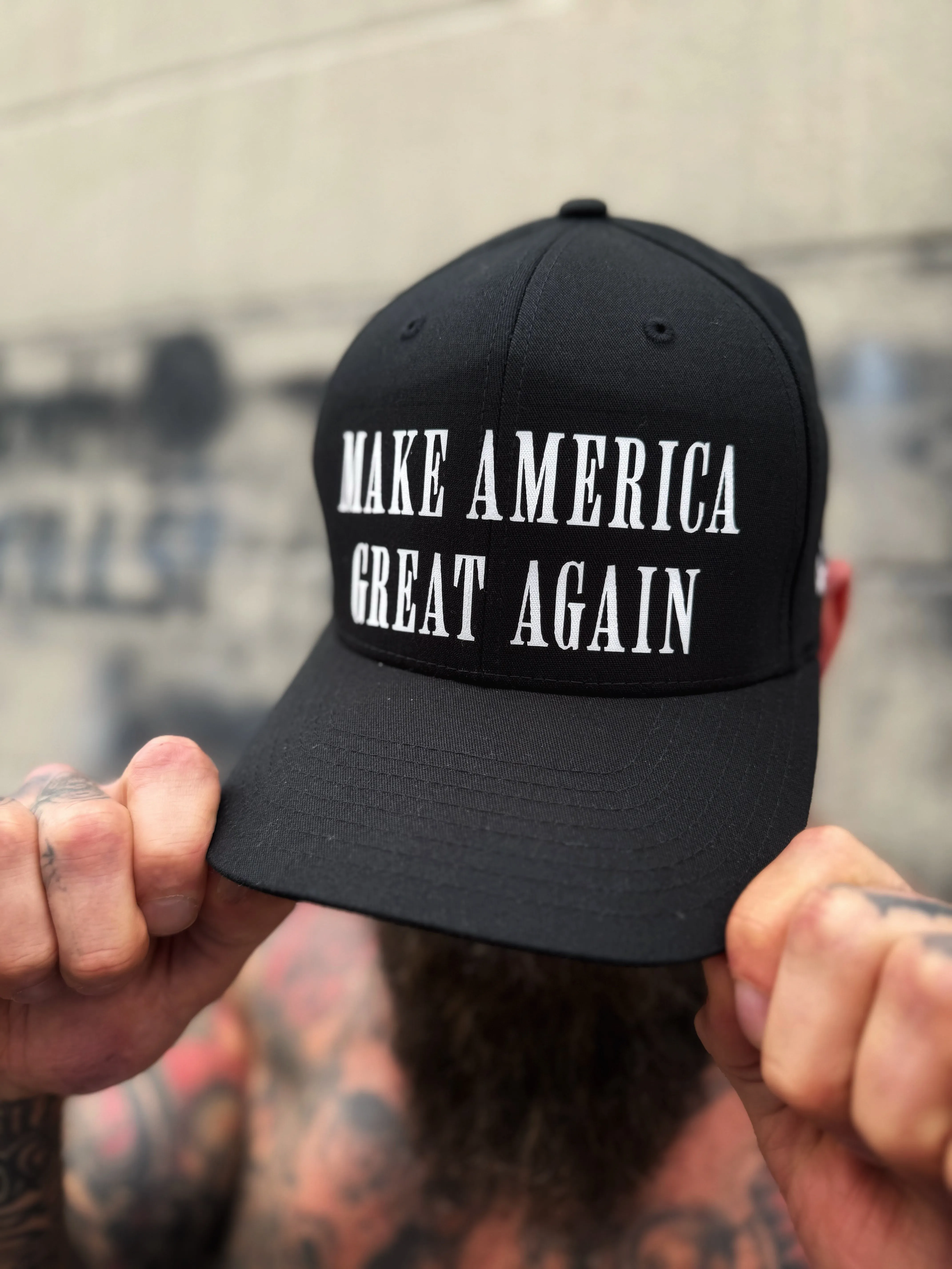 MAKE AMERICA GREAT BLACK FLEXFIT COTTON HAT