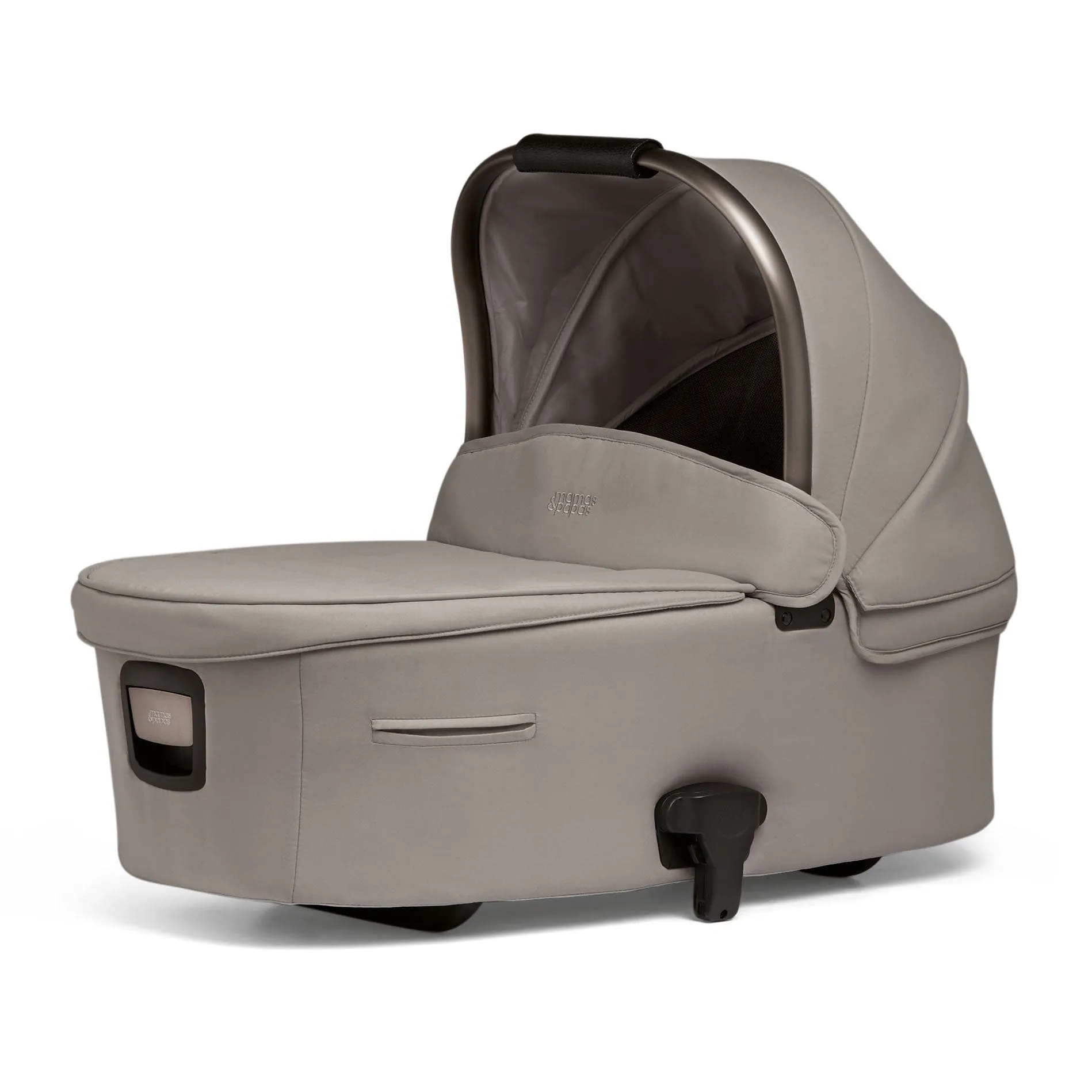 Mamas & Papas Ocarro 7-Piece Essential Kit in Studio