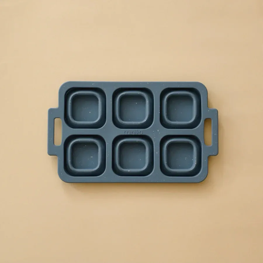 Minika Collapsible Cupcake Mold