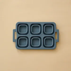 Minika Collapsible Cupcake Mold