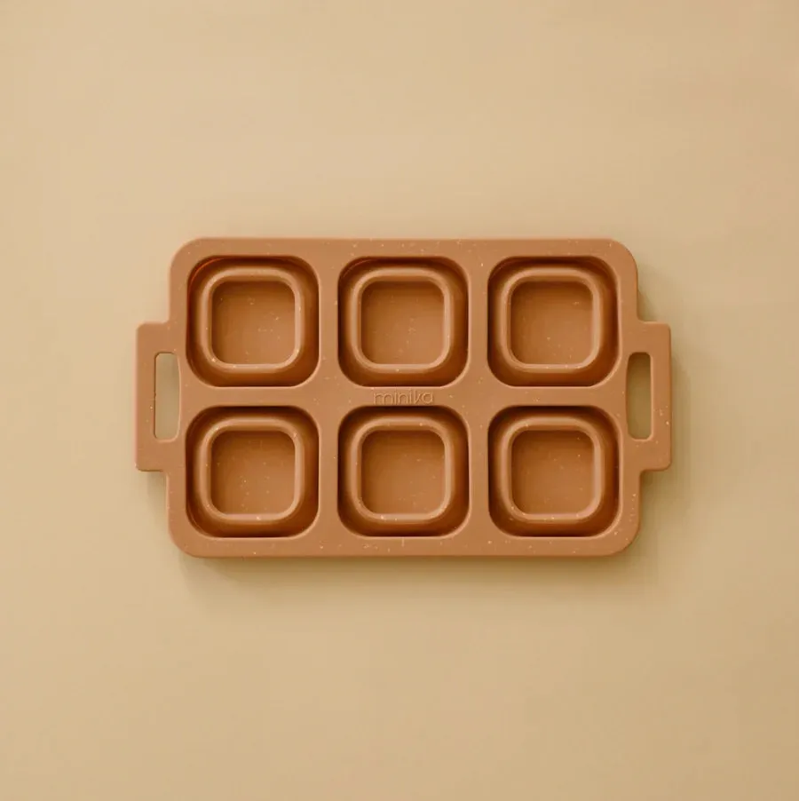 Minika Collapsible Cupcake Mold