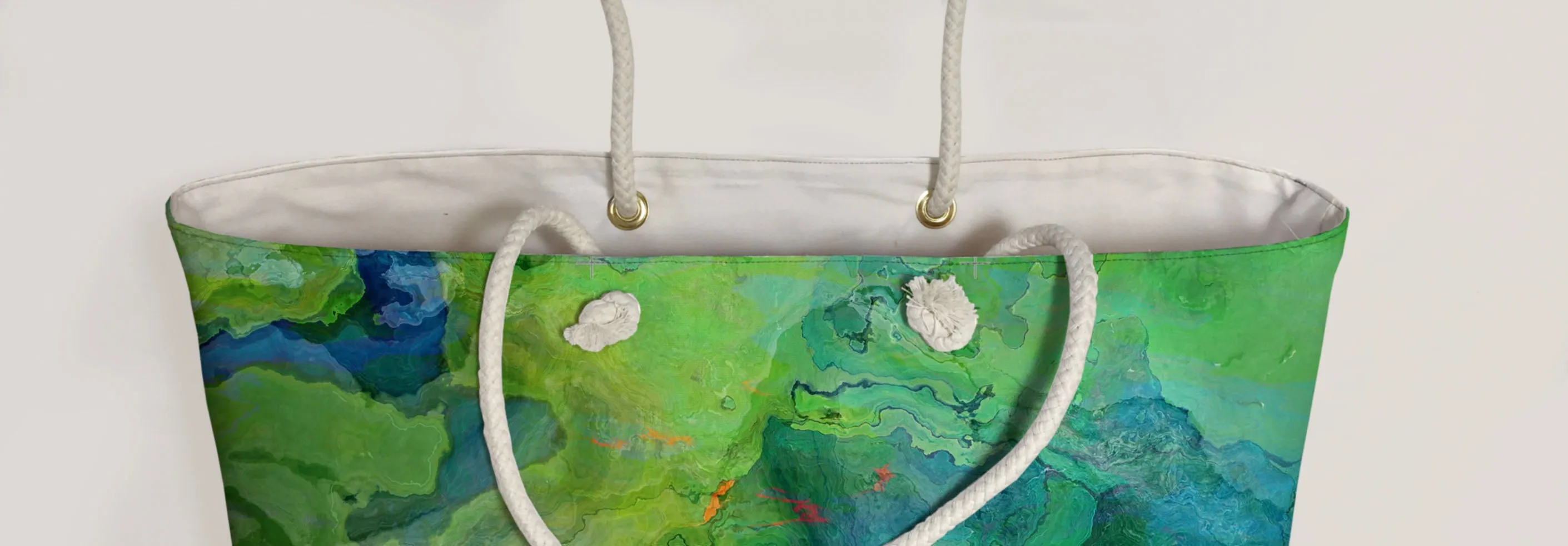 Oversized Tote, Contemplation
