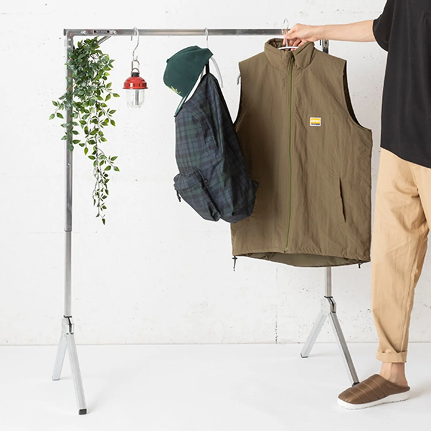 POST GENERAL | ポストジェネラル　EXHIBITION FOLDABLE HANGER RACK