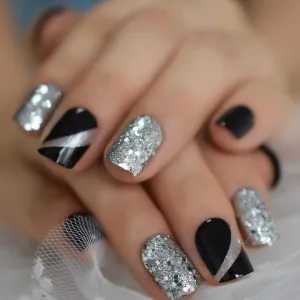 Press On Nails Black Glossy Round Silver Glitter Nail Kit