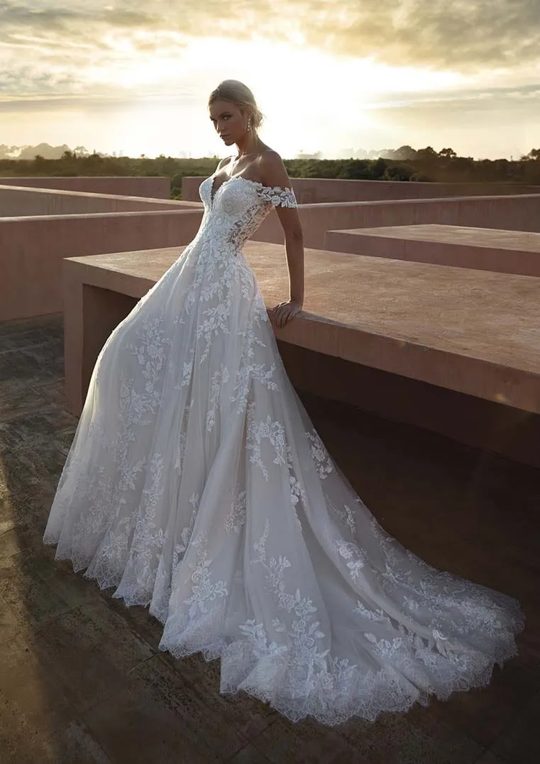 Pronovias: Elysees