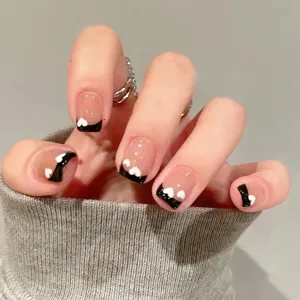 Square  heart in black french