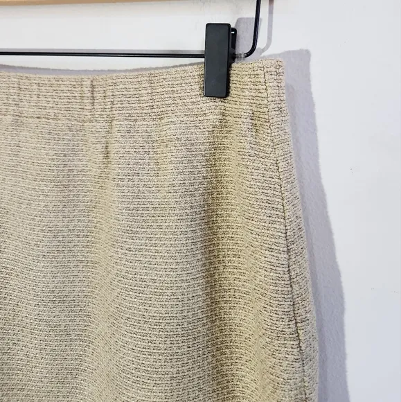 St. John Collection Wool Skirt Women Size 6 Sand Color Marie Gray