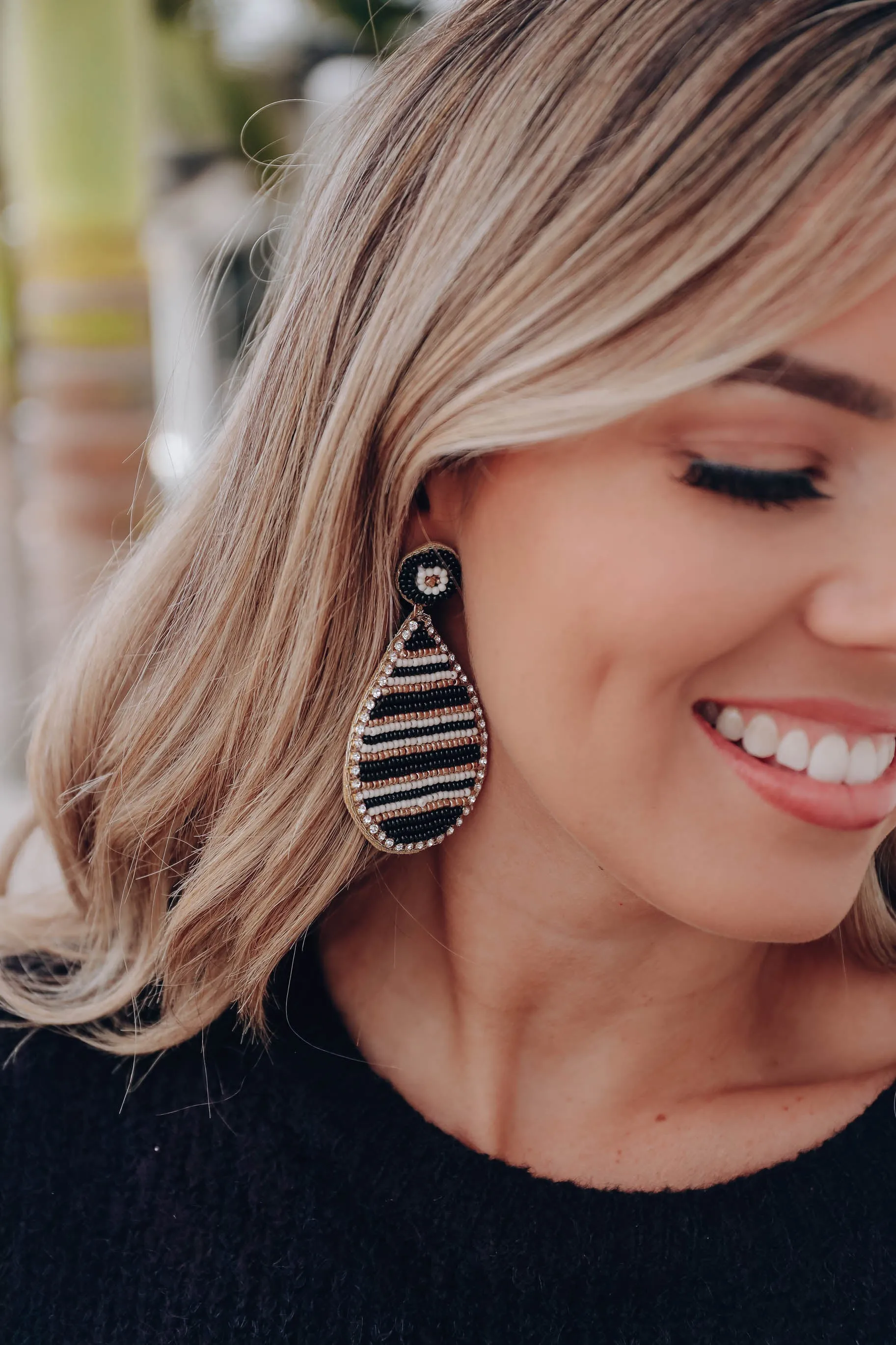 Tears of Gold Beaded Earrings - Gold/Black