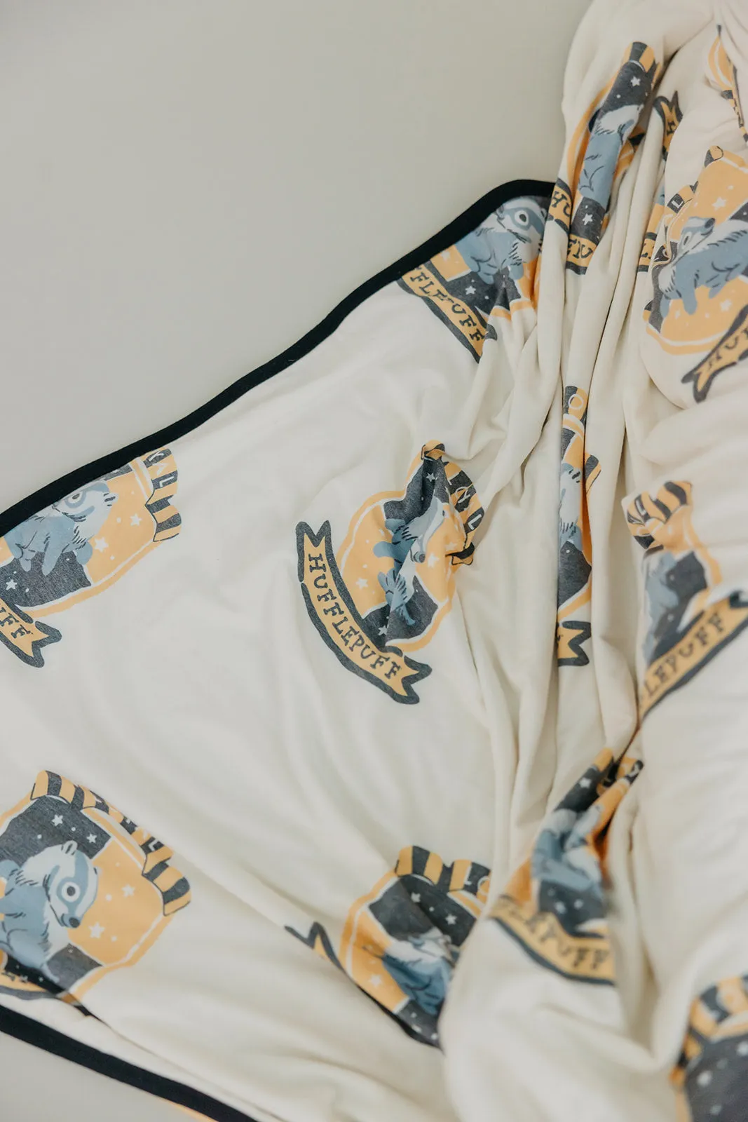 Three-Layer Jumbo Quilt - Hufflepuff™