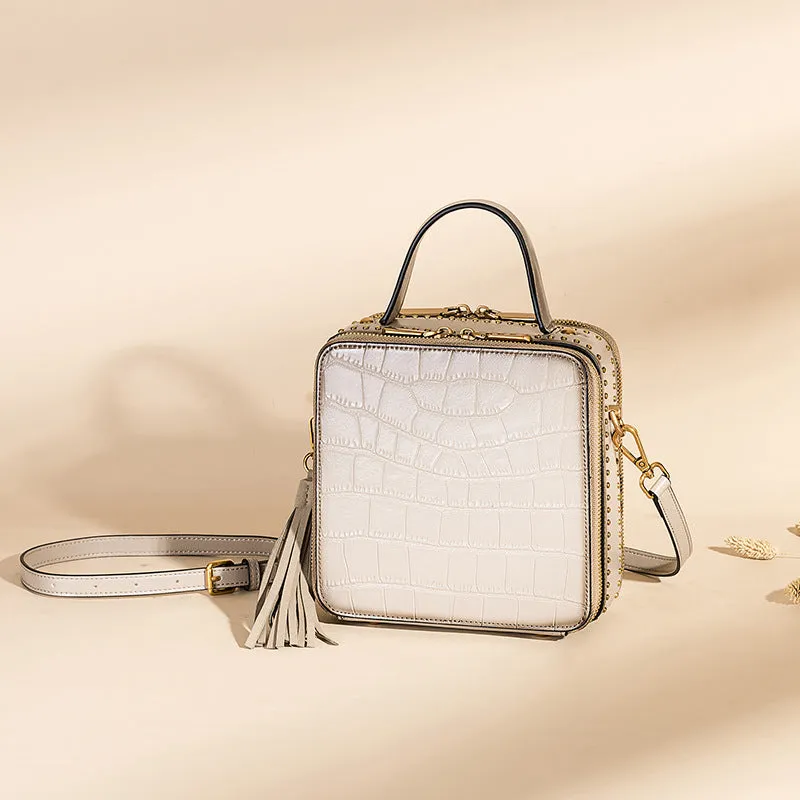 Trendy women's handbag