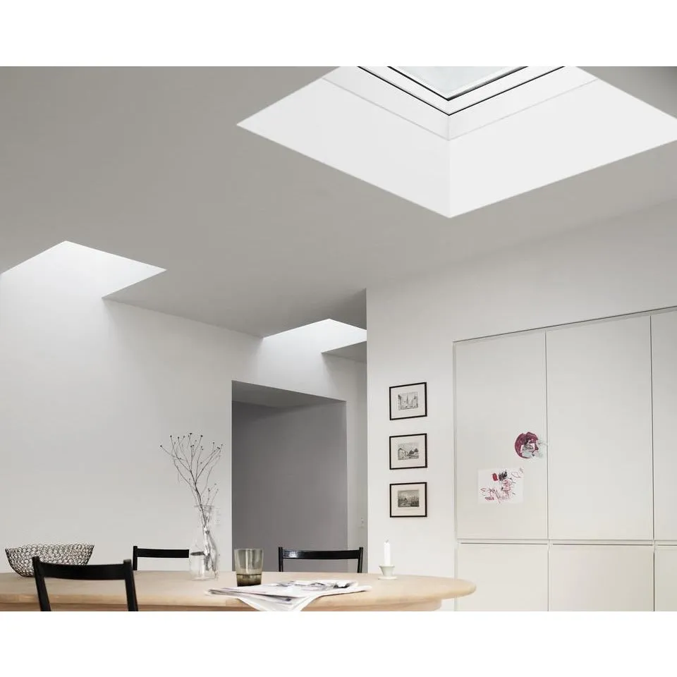 VELUX CFP 100150 S00G Clear Fixed Flat Roof Window (100 x 150 cm)