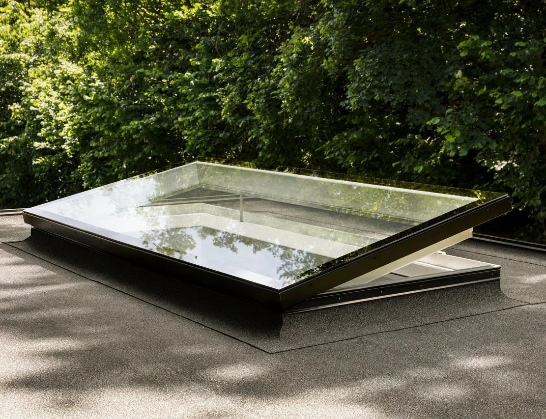 VELUX CVU 200060 1093 INTEGRA® Electric Curved Glass Rooflight Package 200 x 60 cm (Including CVU Double Glazed Base & ISU Curved Glass Top Cover)