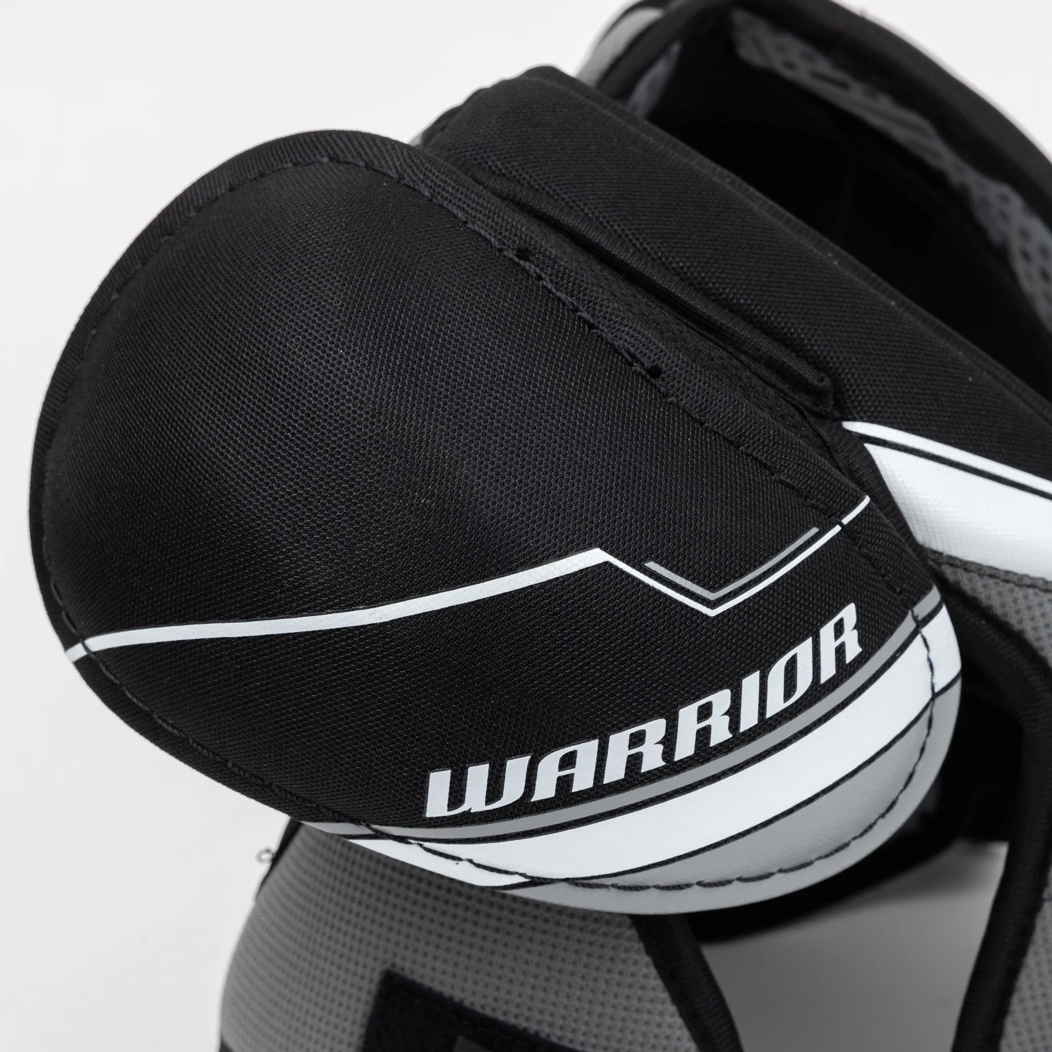 Warrior Rise Youth Hockey Shoulder Pads