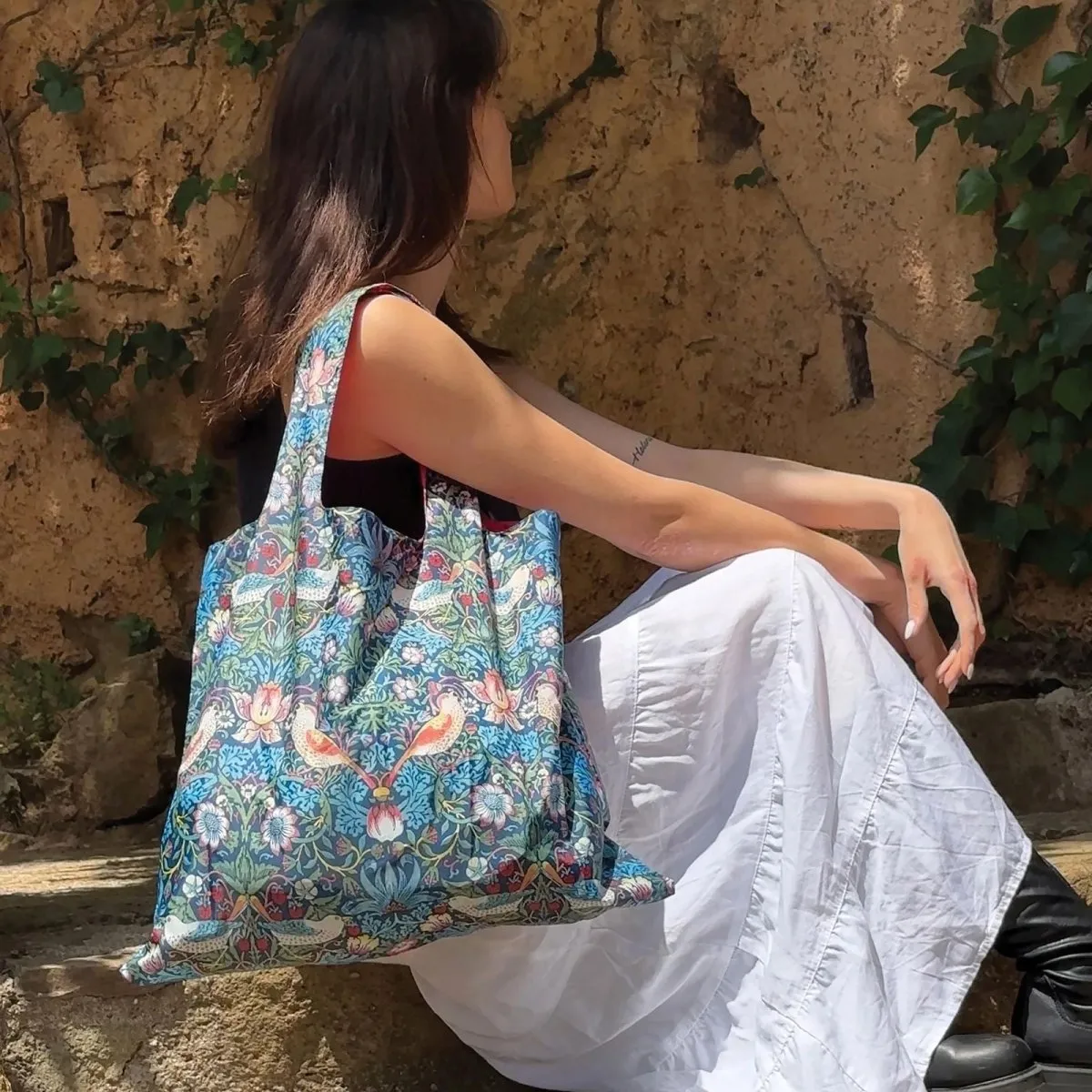 William Morris Strawberry Thief Bag - Loqi